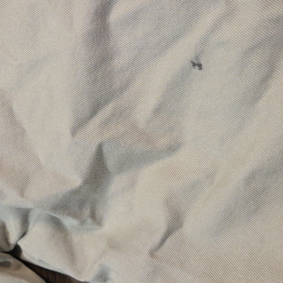 H&M • Unisex' Light Green Button-Up - Picture 13 of 13